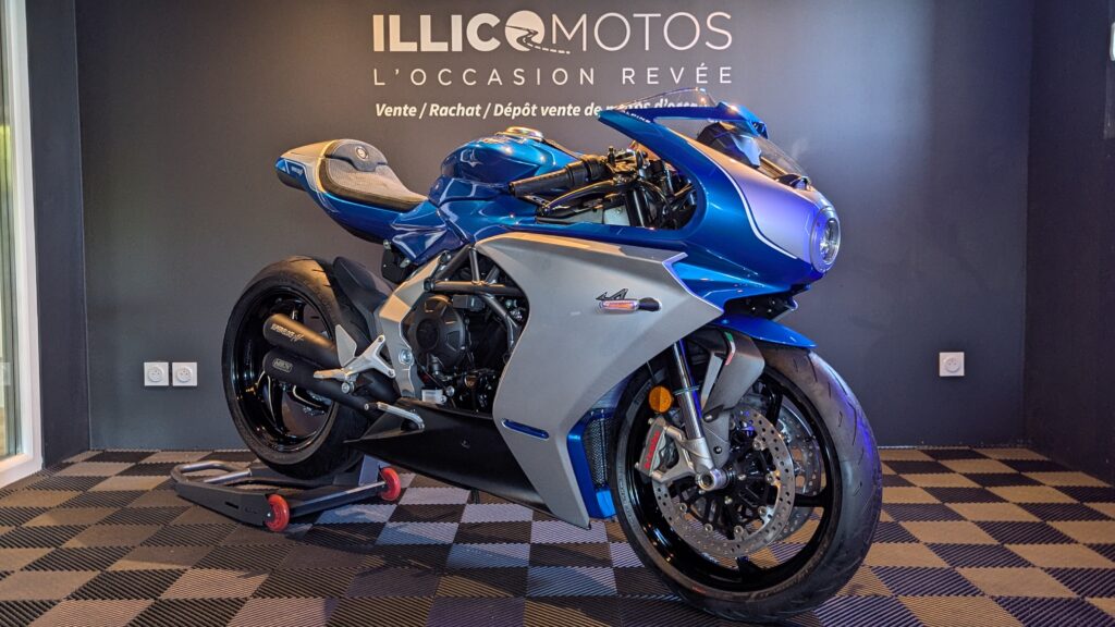 MV Agusta Superveloce Alpine Edition d’occasion vendue par IllicoMotos à Trelins (42) – moto sportive haut de gamme, révisée et prête à rouler