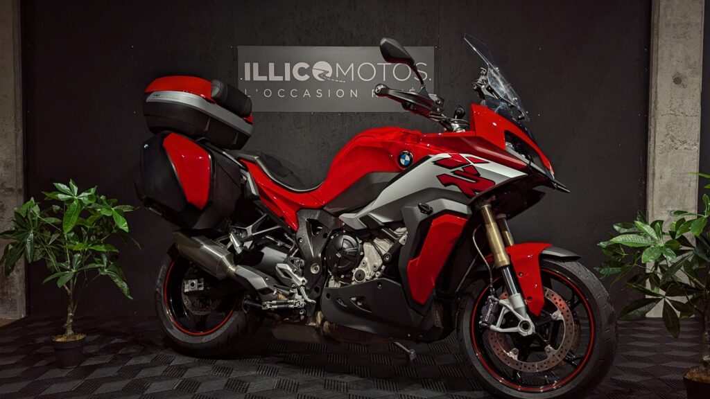 BMW S1000XR Full Pack d’occasion à vendre chez IllicoMotos à Trelins (42) – moto puissante, haut de gamme, révisée et prête à rouler